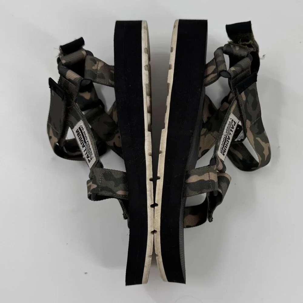 Palladium Outdoorsy Urbanity Camouflage Sandals Adjustable Straps Size W 7.5